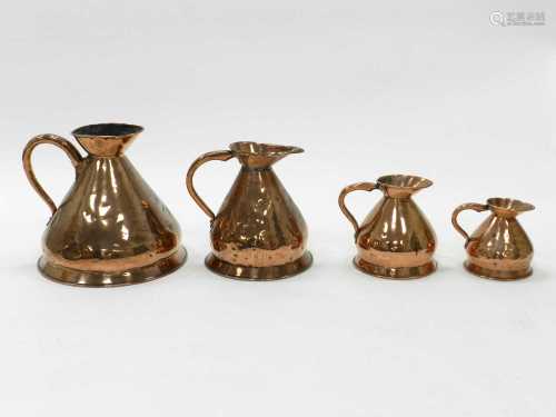 A graduated set of 4 Victorian copper haystack measures, all s/d, all marked with size from ‘2