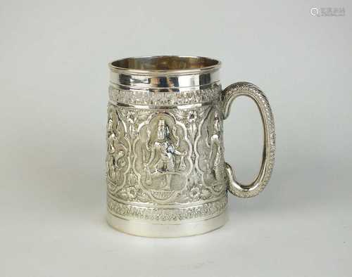 An Indian white meal mug