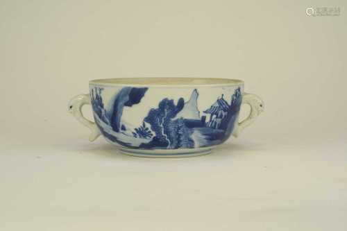 A Chinese blue and white bowl, Kangxi