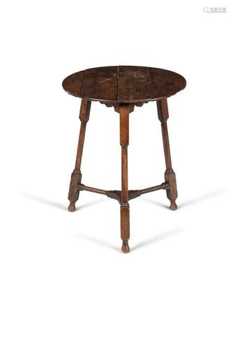 A Queen Anne oak cricket table