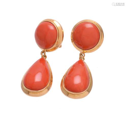 Y A pair of coral ear pendants