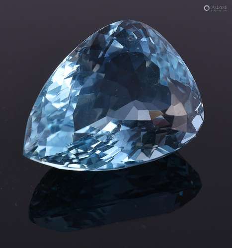 † An unmounted pear cut aquamarine