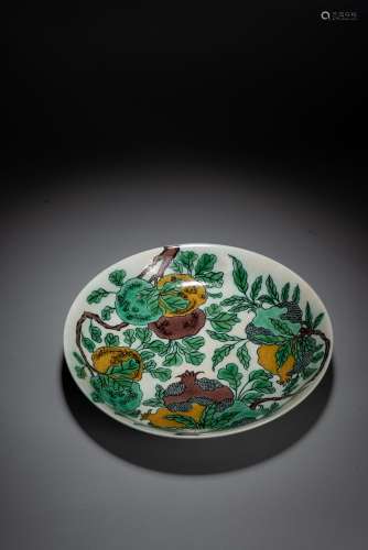 A SANCAI GLAZED BISCUIT ENAMELLED DISH