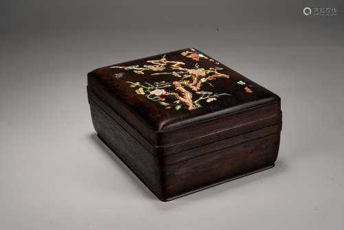 A ZITAN INLAID 'BUTTERFLY & PLUM BLOSSOM' BOX AND COVER