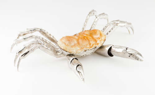 A large spider crab sculpture