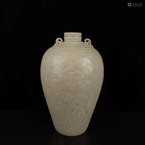 A Floral Carved Yue Kiln Secret Colour Porcelain Vase