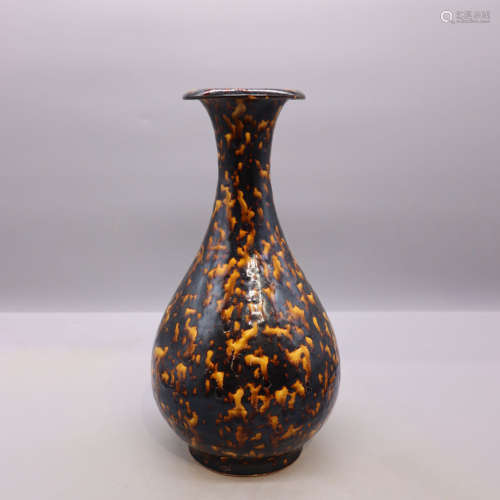 A Jizhou Kiln Testudinarious Glaze Porcelain Vase