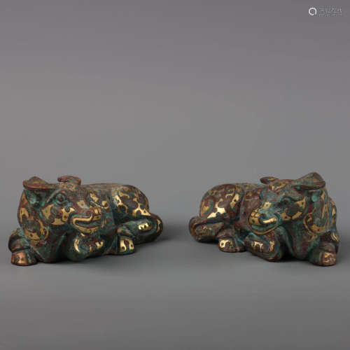 A Pair of Gold and Silver Inlaying Bronze Ox Shaped Zun