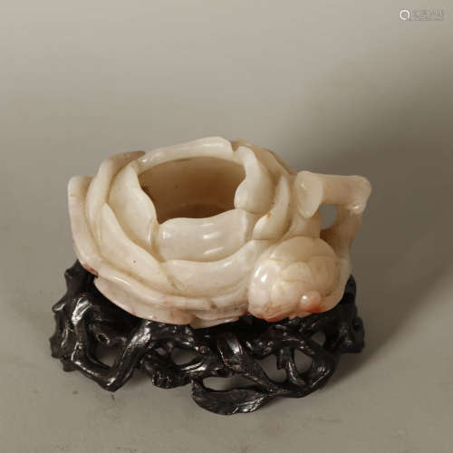 An Agate Carved Lotus Shaped Brush Washer
