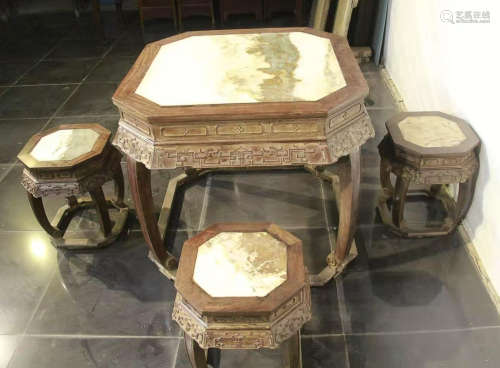 SET OF HONGMU WOOD CARVED TABLE&CHAIR