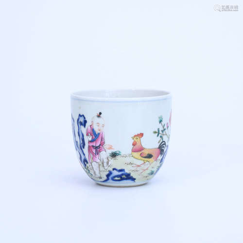 A FAMILLE ROSE INSCRIBED PORCELAIN CUP