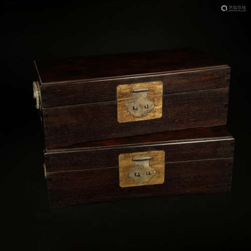 A PAIR OF RED SANDALWOOD BOOK BOXES