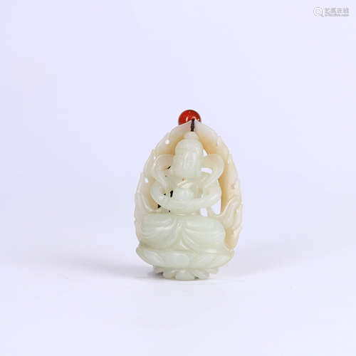 A HETIAN JADE CARVED BUDDHA PENDANT