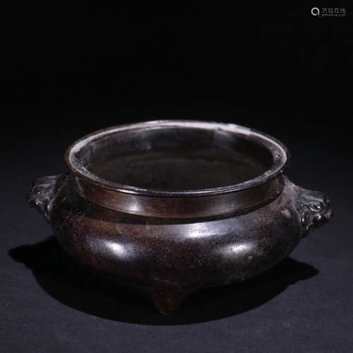 A COPPER INCENSE BURNER WITH DOUBLE BEAST EARS