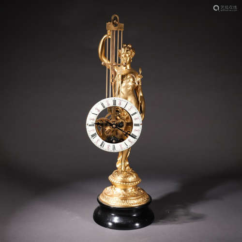 A GILD BRONZE MECHANICAL PENDULUM CLOCK SHAPE OF STATUE OF LIBERTY