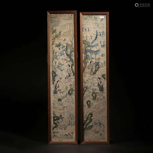 A Pair of Qing Dynasty Landscape and Figures Painting Suzhou Embroidery Hanging Panels