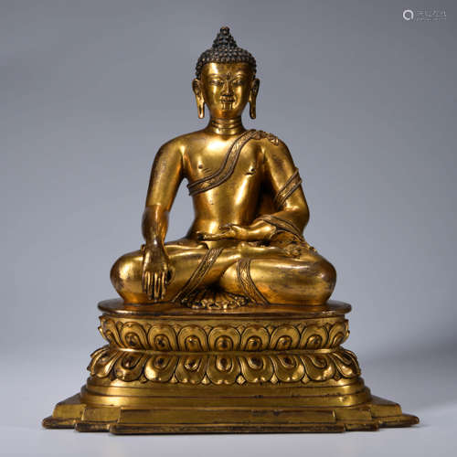 A Gild Bronze Statue of Mahavairocana Buddha