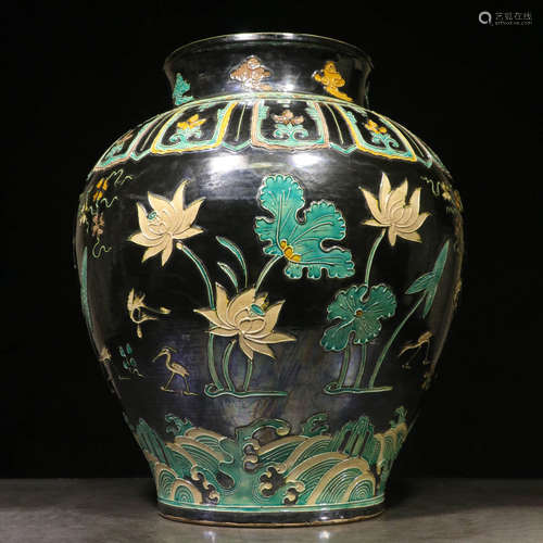 Mingguo Period Hand-Drawing Enamel Glaze  Lotus Painting  Porcelain Vases