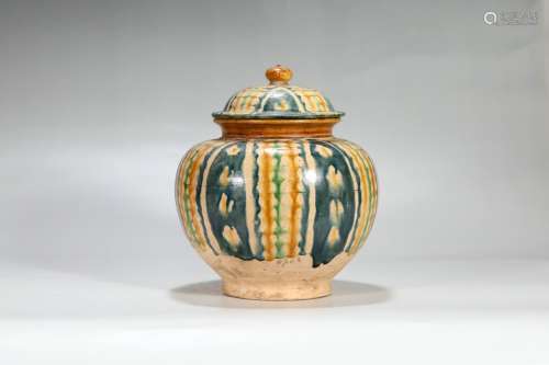 chinese tang tri-colored pot and cover