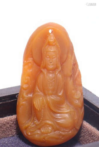A TIANHUANG STONE CARVED GUANYIN PATTERN TABLET