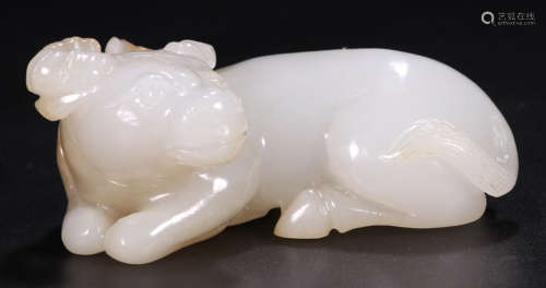 A HETIAN JADE CARVED COW SHAPED PENDANT