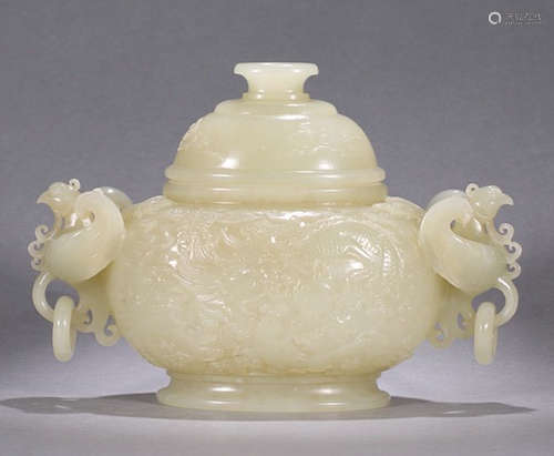 A HETIAN JADE CARVED PHOENIX PATTERN CENSER