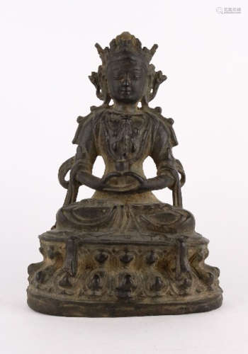 A COPPER CASTED GUANYIN BUDDHA STATUE