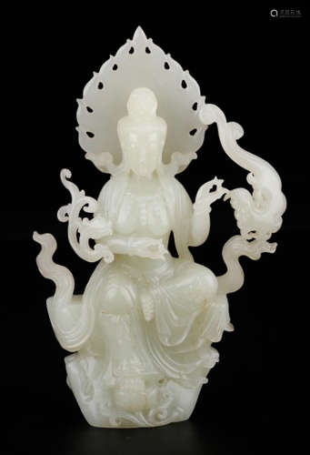 A HETIAN JADE CARVED GUANYIN BUDDHA STATUE