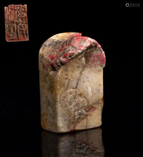 Chinese Old Chicken Blood Type Stone Seal