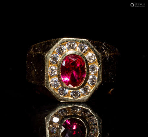 Large 14K Y/G Ruby Like Gem Stone Ring