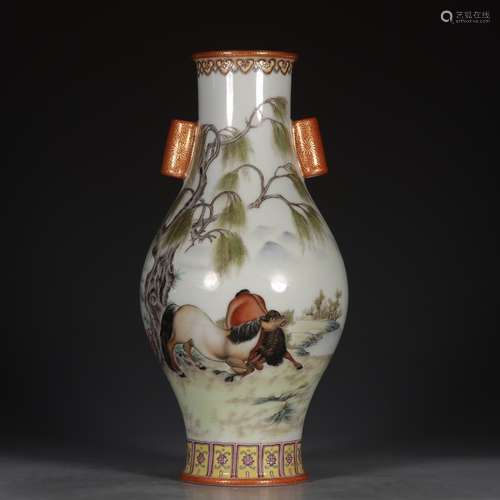 A Daqing-Qianlong-Nianzhi Mark Famille Rose Horse Pattern Vase