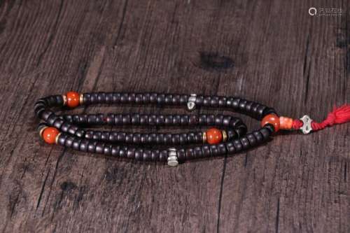 A Tibetan Rosewood 108-Bead Necklace