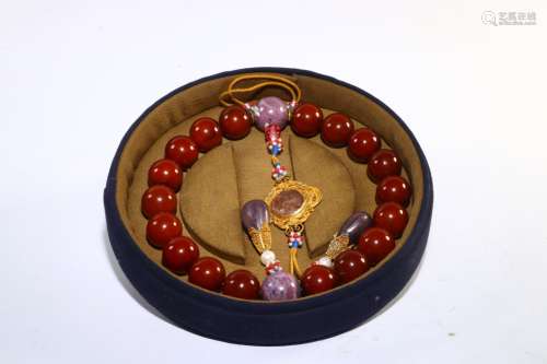 An Amber 18 Beads Bangle