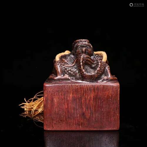 An Agarwood Dragon Carved Seal