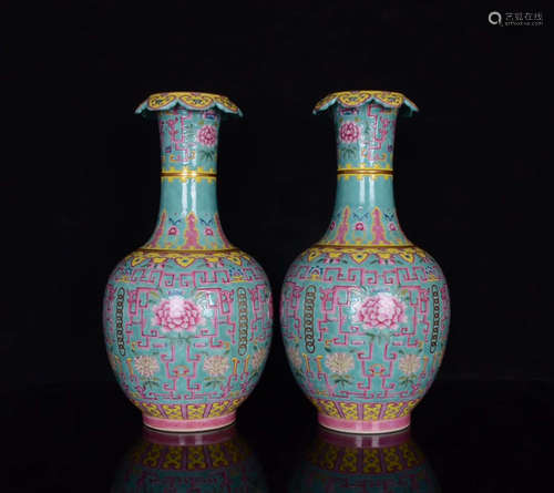 A Pair Of Enamel Gild  Chi Dragon and Peony  Porcelain Flower-mouth Vase