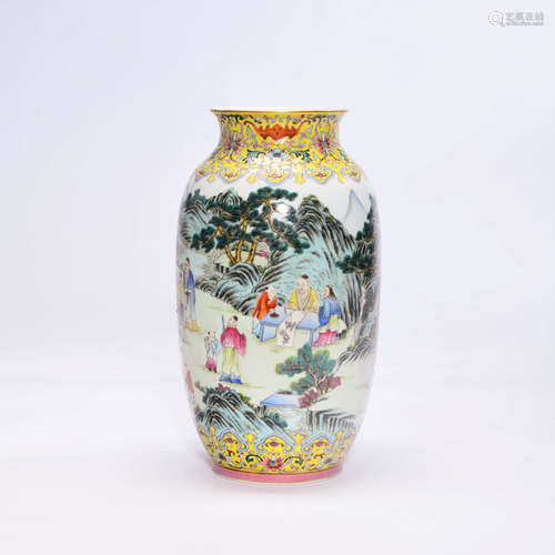 A Famille Rose Landscape Figures Porcelain Lantern-shaped Vase