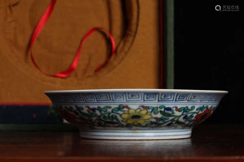 A Blue and White Doucai  Interlocking Lotus  Porcelain Plate