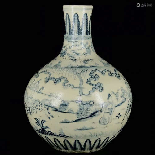 A Blue and White Figure Porcelain Tianqiuping