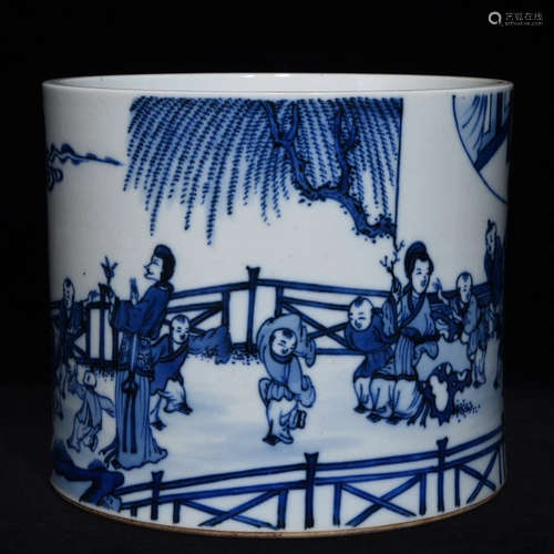 A Blue and White Figure Porcelain Brush Pot