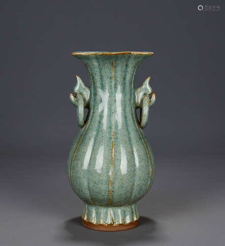 A Longquan Kiln Porcelain Melon-shaped Double Ears Vase