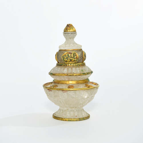 A Gold Button Inlaid Crystal Dagoba Ornament