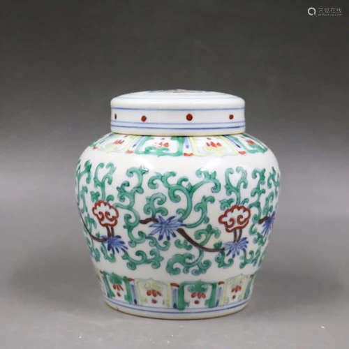 A Blue and White Doucai Twining Flowers Pattern Porcelain Jar