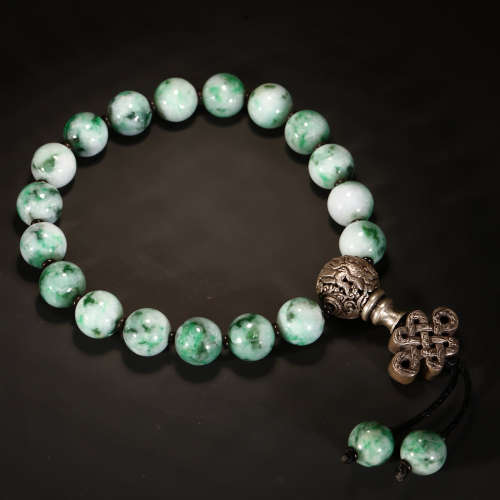 A Jadeite Beads Hand String