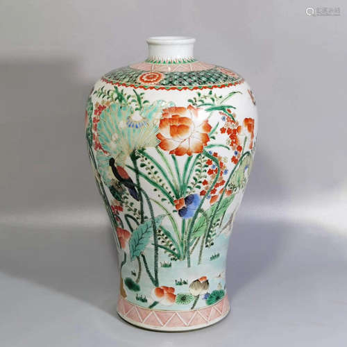 A Famille Verte Gilt-inlaid Flower&Bird Pattern Porcelain Meiping