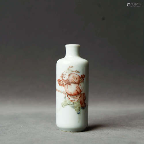 An Iron Red Zhongkui Painted Porcelain Snuff Bottle