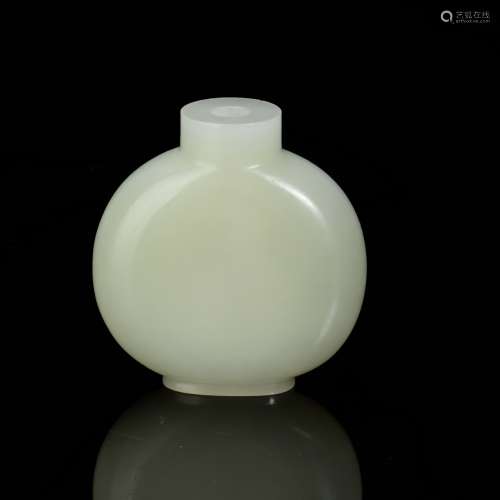 Jade Snuffle Bottle from Qing