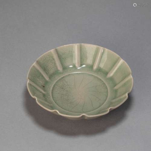 Green Porcelain Plate from Song