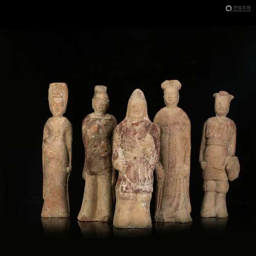 A set of Ceremic Human Statue from Northern Qi