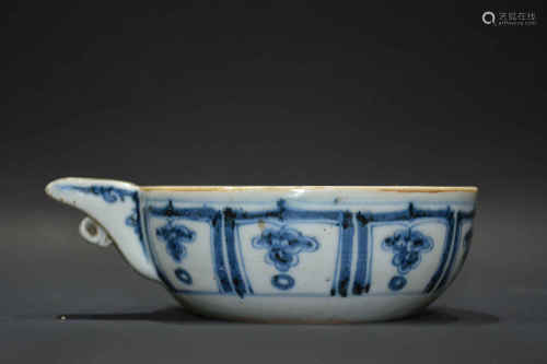 White and Blue Porcelain Rital Tool from Yuan