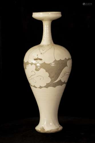 Plate Mouth Vase from Liao